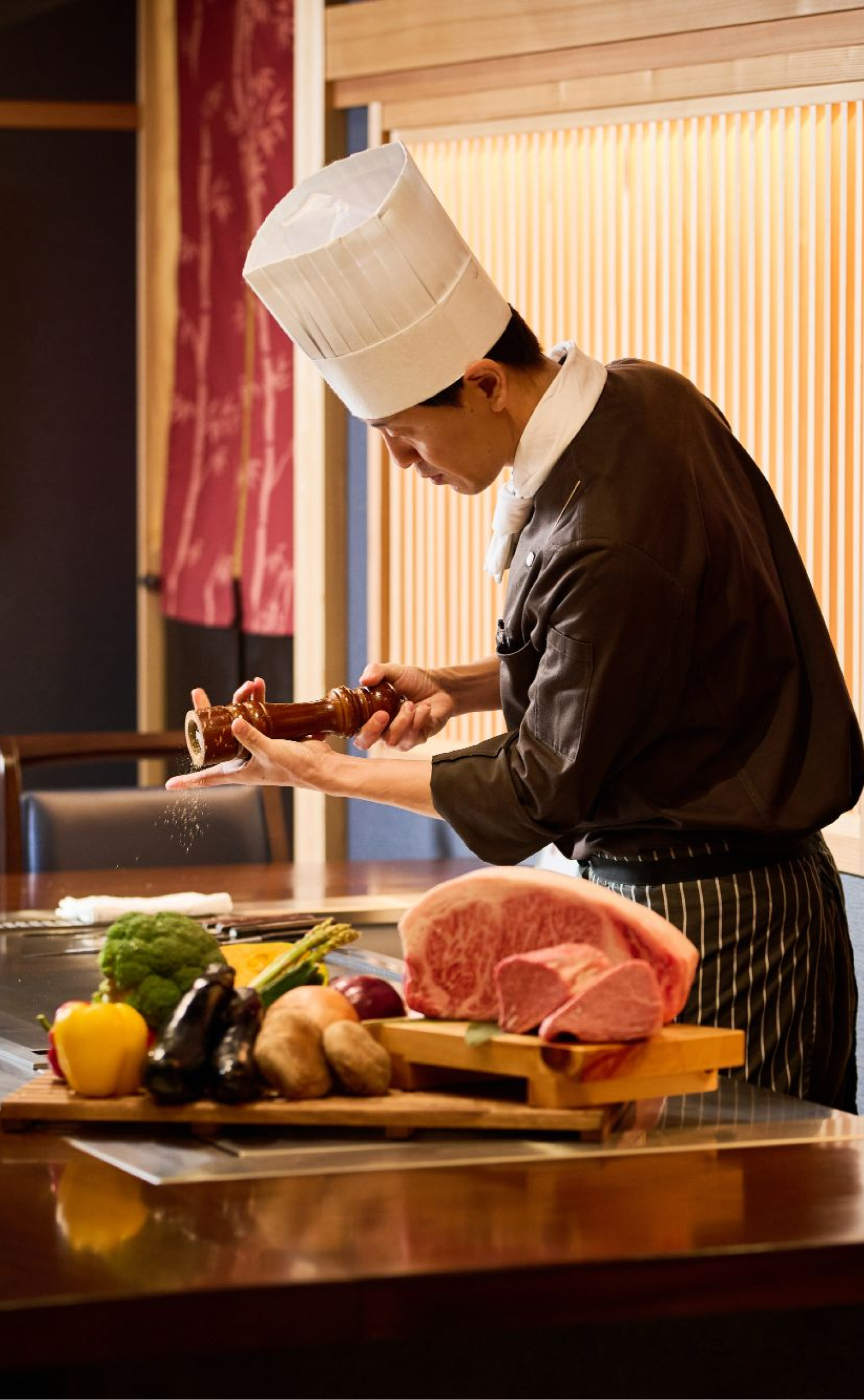 神戸牛 鉄板焼 京彩宴